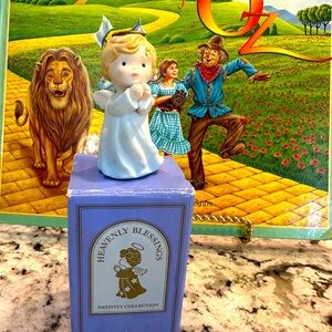 Collectible Avon Heavenly Blessings  Angel